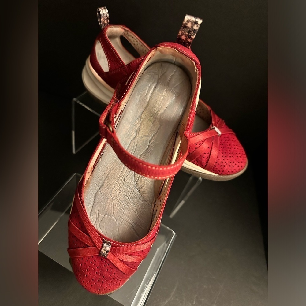 Jambu Leather Mary Jane’s - Picture 4 of 7